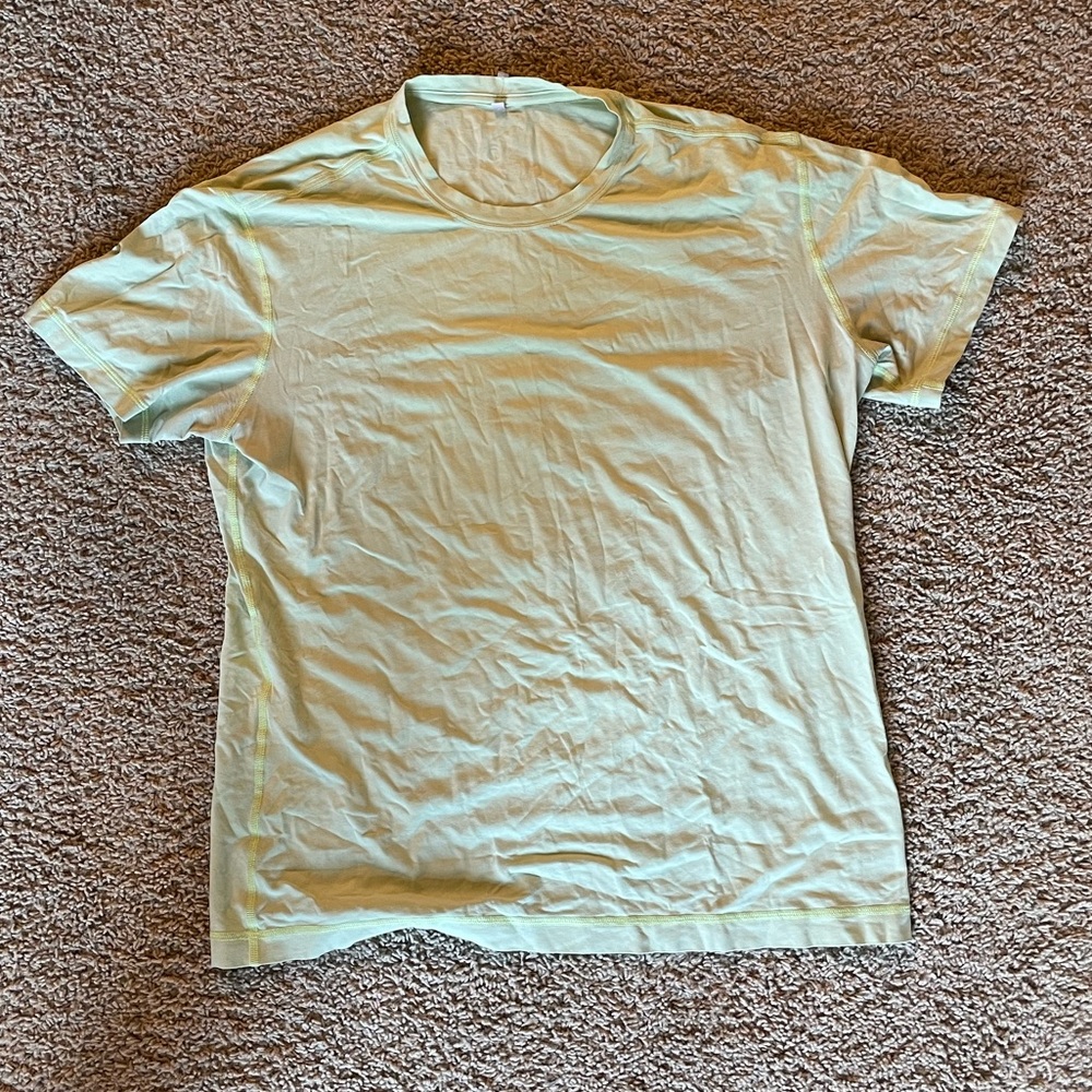 XL lululemon T shirt